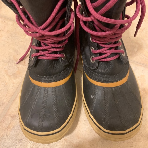 Women’s Sorel Winter Boots size 7.5 - Picture 3 of 5
